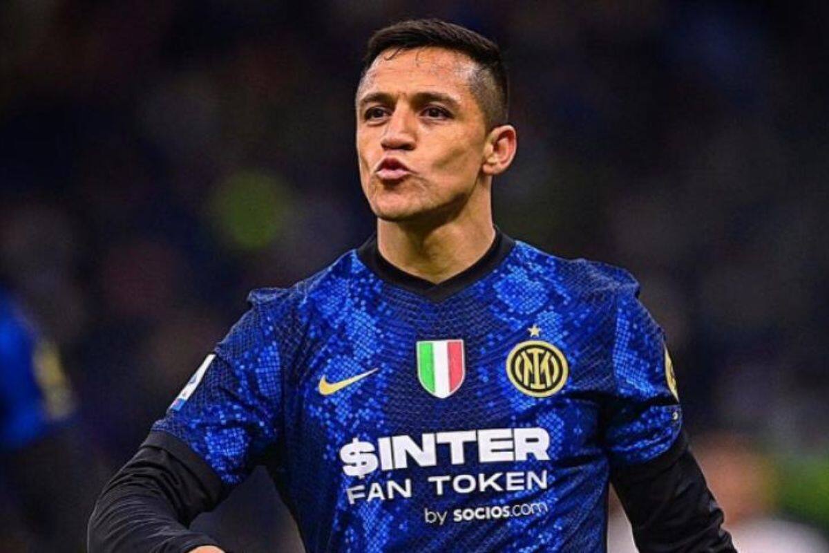 El delantero chileno firmará por un año con la escuadra neriazzurra.