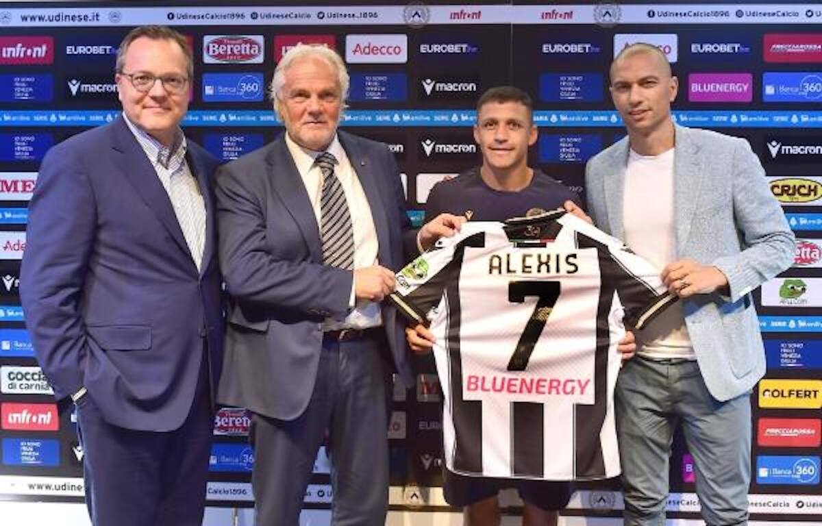 Alexis Sánchez aún no puede debutar en Udinese. (Foto: Prensa Udinese).