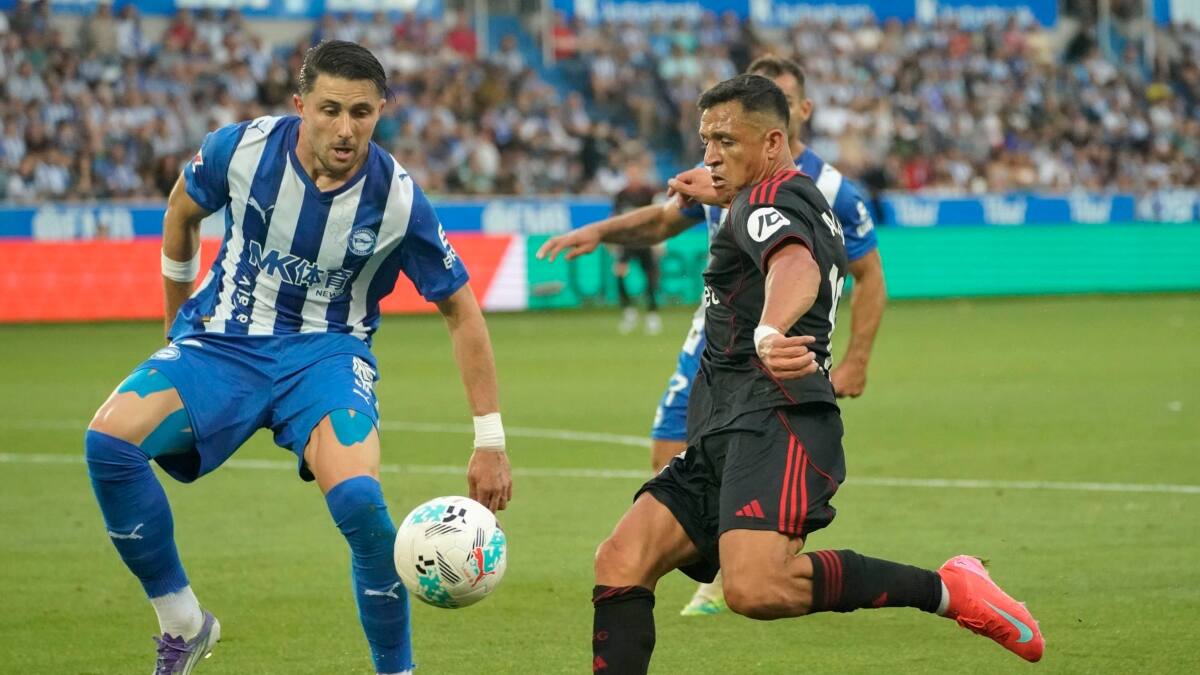 “Un viejo pistolero siempre regresa”: Así reaccionaron en España al estreno goleador de Alexis Sánchez en Sevilla