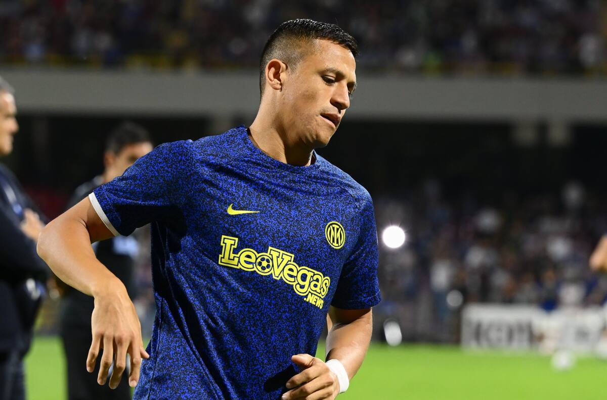 Sufre Alexis Sánchez: la “solución ofensiva” que trabajará Inter de Milán durante el receso
