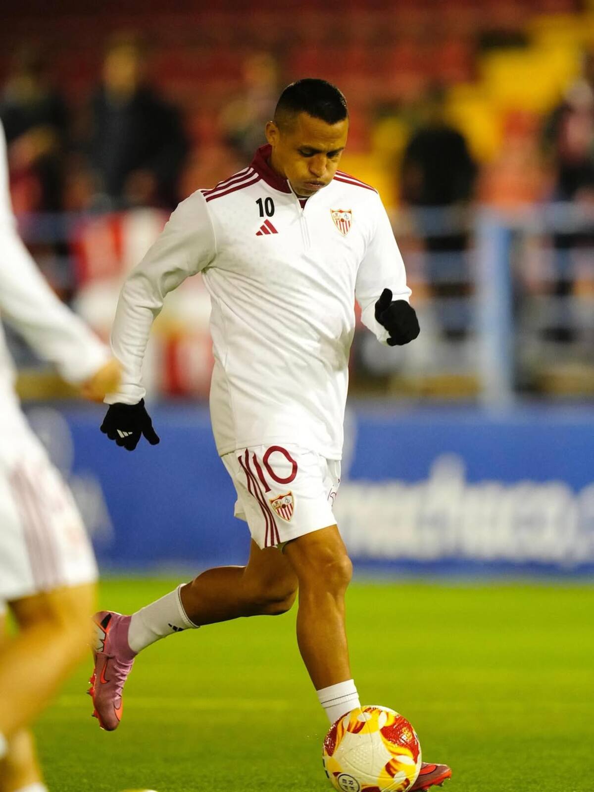 Maravilla fue uno de los jugadores peor evaluados en el Sevilla ante el Extremadura. Foto: @SevillaFC