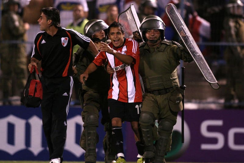 El chileno fue mal recibido en San Carlos de Apoquindo. Agencia Aton