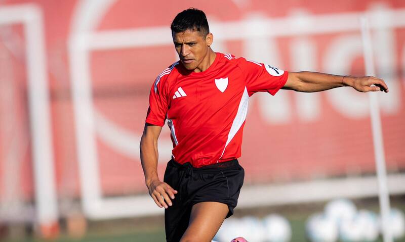 sumó este lunes una nueva práctica con el Sevilla. Mañana será presentado de manera oficial.