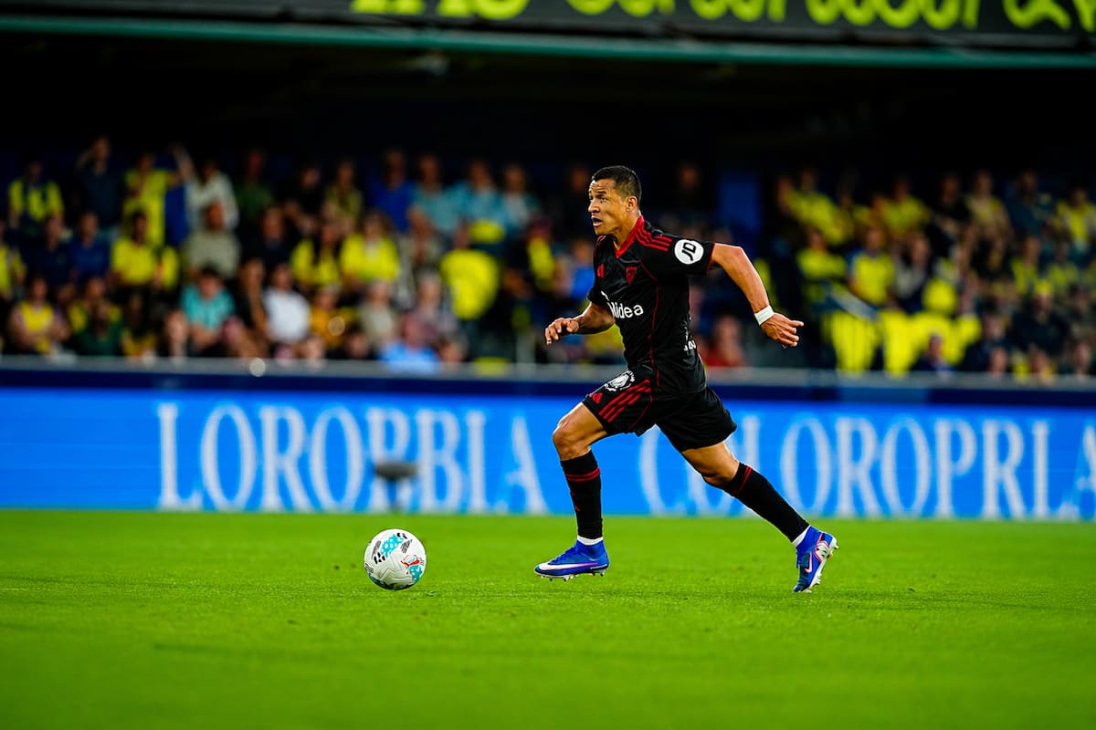 Maravilla volvió a ser alabado por su aporte en las últimos partidos, esta vez, por parte de su entrenador. Foto: Instagram Alexis Sánchez.