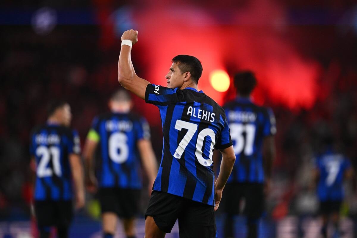 con el dorsal 70 en el Inter de Milán.