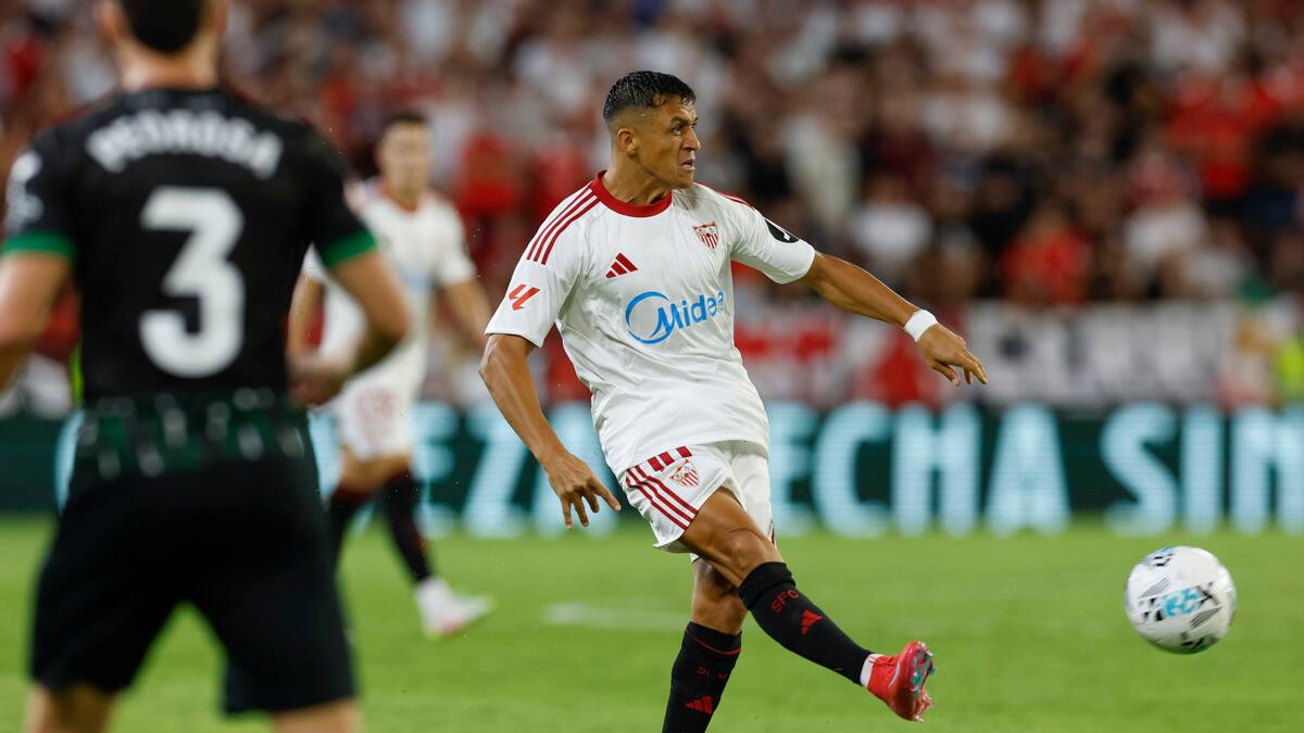 No va por ESPN: Dónde ver Sevilla vs Villarreal HOY con Alexis Sánchez y Gabriel Suazo