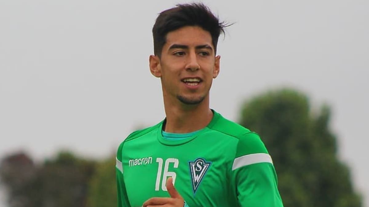 “Bienvenido al León”: Canterano de Wanderers deja el fútbol chileno y es presentado en Argentina