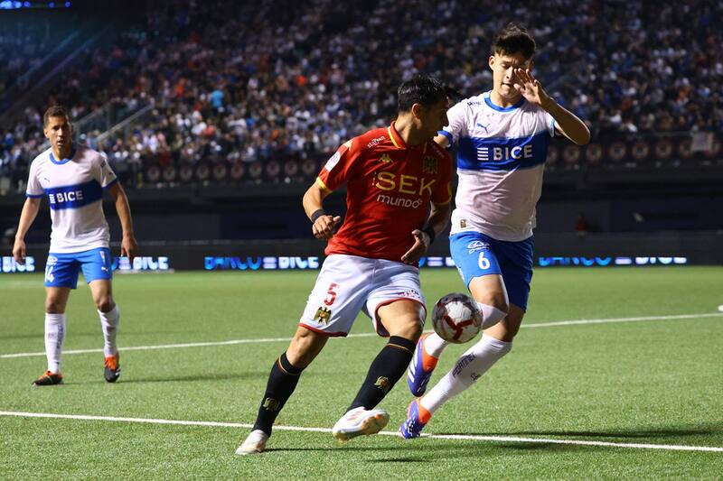 fue criticado por su partido ante los Hispanos.