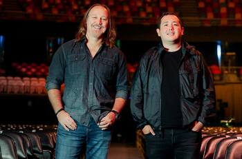 Alfredo Alonso y Daniel Merino reciben importante reconocimiento internacional por Billboard