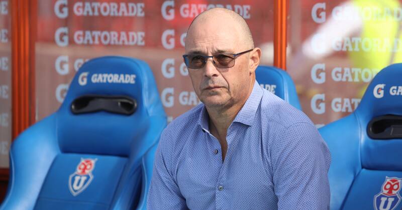 Alfredo Arias tuvo un lamentable pasar por la U. Foto: Club de Fútbol Universidad de Chile.