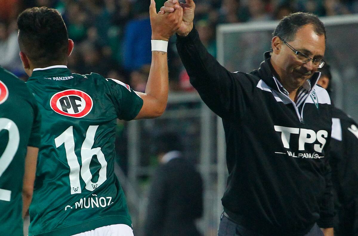 “Valparaíso es una ciudad de gente luchadora y solidaria... en Wanderers intentamos que el equipo reflejara esa esencia”