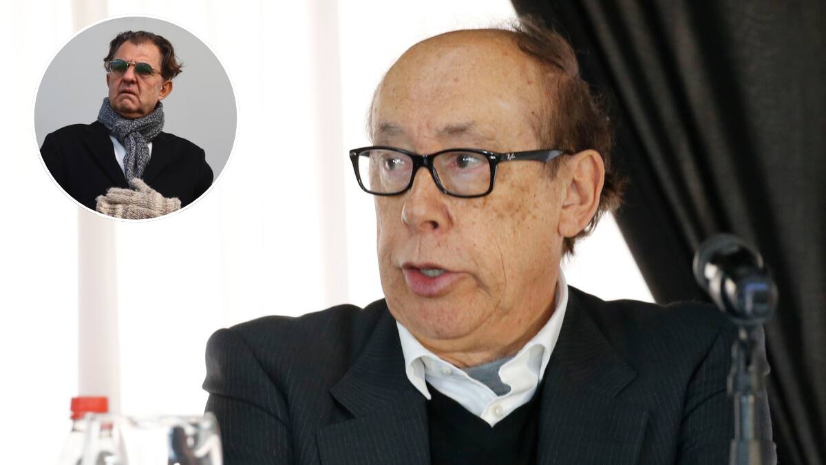 Alfredo Stöhwing le da con todo a Aníbal Mosa: “Hoy existe una anarquía dentro de Colo Colo”