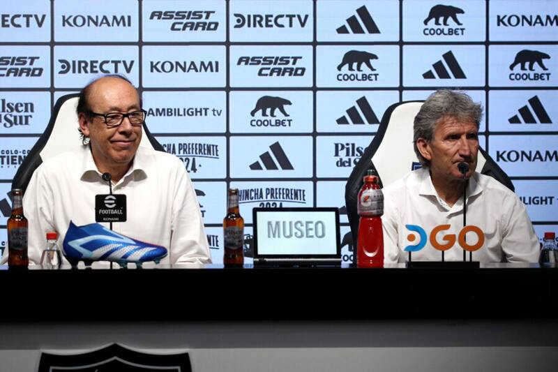 Alfredo Stöhwing y compañía siguen complicando el regreso de Vidal a Colo Colo (Foto: Photosport)