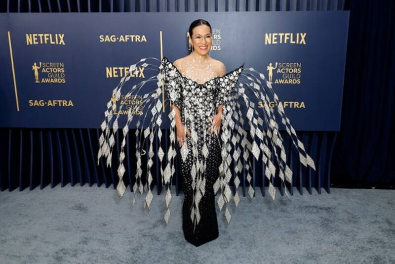Ali Wong en los Premios SAG 2024.