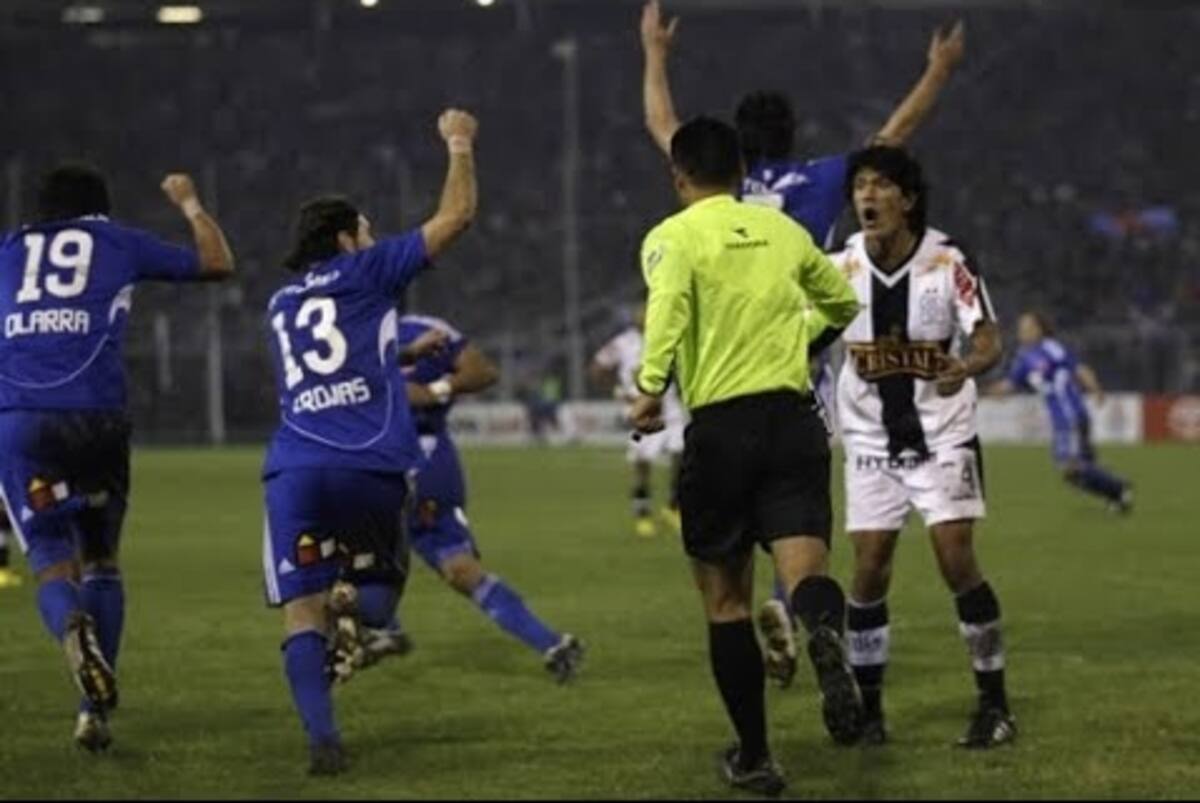 En 2010, quedó eliminado de manera polémica de Copa Libertadores.
