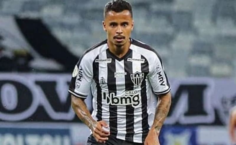 El mediocampista define detalles de su llegada a Flamengo.