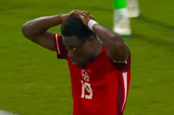 Por cancherear: Uruguay es tercero en Copa América tras este increíble penal errado por Alphonso Davies