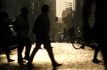 DMC emite advertencia por altas temperaturas en 7 regiones: Habrán hasta 36 grados