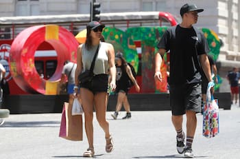 Calurosa Navidad: DMC emite aviso por altas temperaturas y posible ola de calor para la próxima semana en Chile