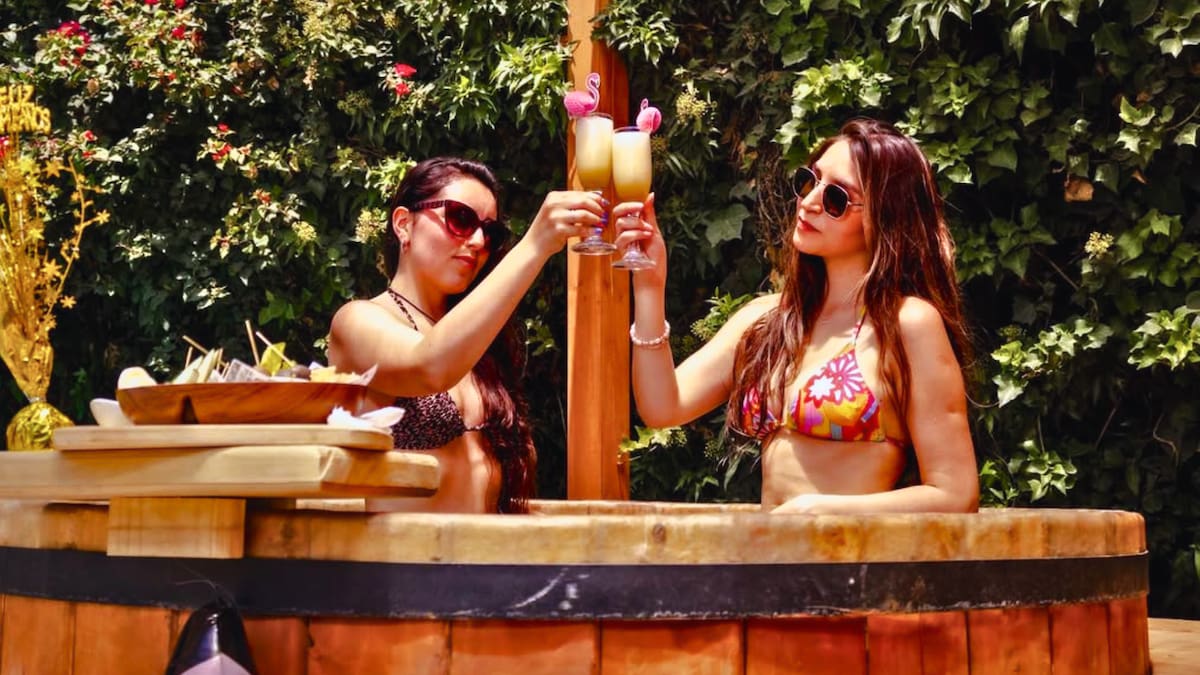 Adiós al frío en la capital: el spa en Santiago que ofrece tinajas de agua caliente y sauna en un entorno exclusivo