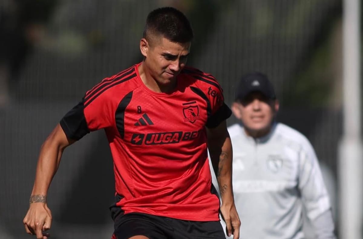 Con una sola duda: las dos formaciones que ensayó Colo Colo para el Superclásico contra la U