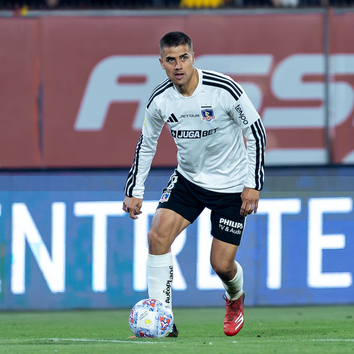 “Su mejor partido”: Manuel de Tezanos se vuelve loco con una figura impensada en la goleada de Colo-Colo