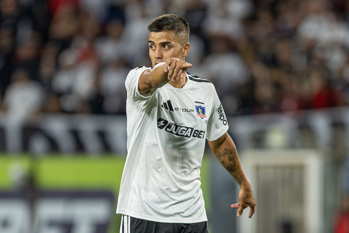 El volante tiene a todos maravillados en Colo Colo. Foto: Felipe Escobedo/En Cancha