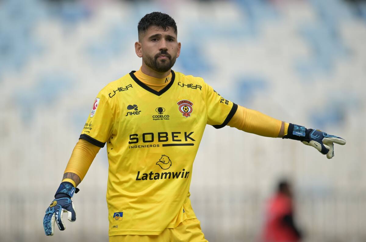 Aprobado por Colo Colo: Álvaro Salazar sorprende y vuelve a entrenar en el Estadio Monumental
