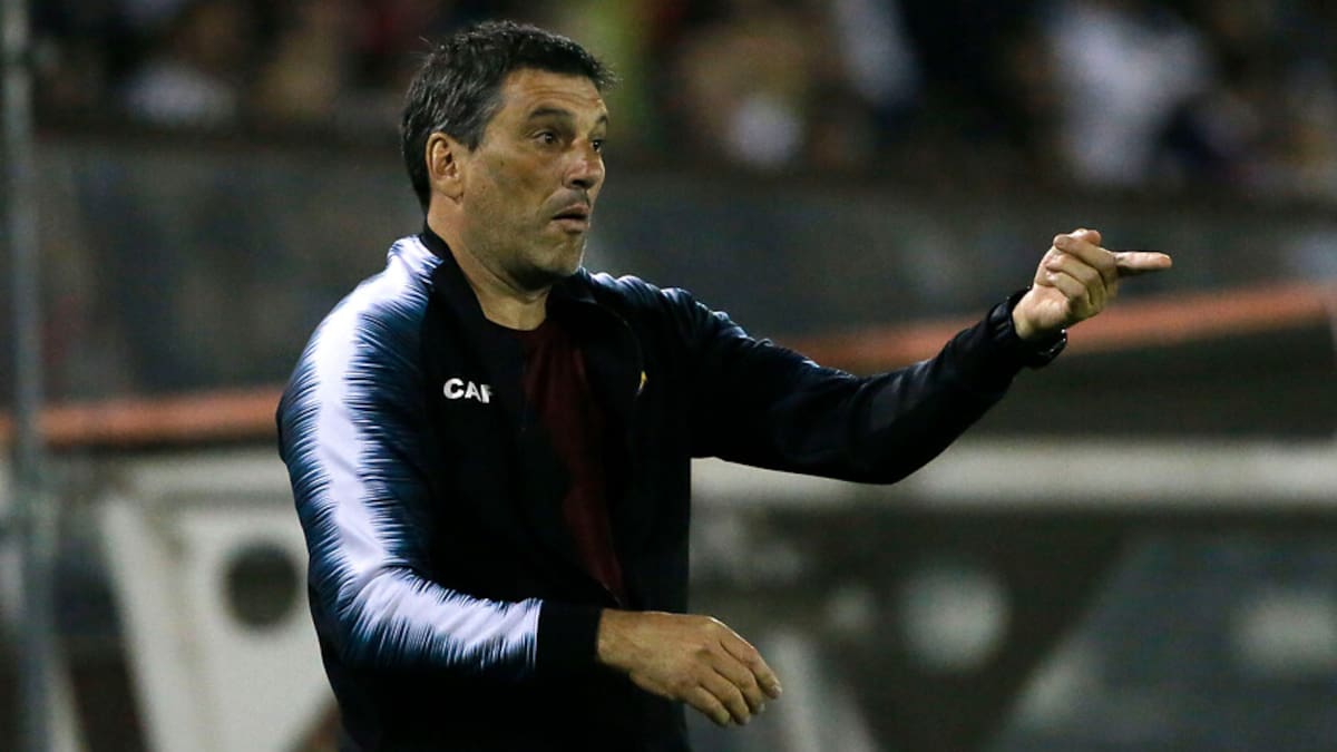 Gerardo Ameli dejó de ser el técnico de Deportes Antofagasta