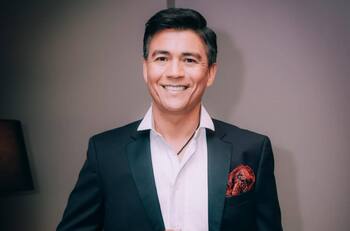 ¿Cuánto cuesta el imponente RAM 1500 que conduce Américo?