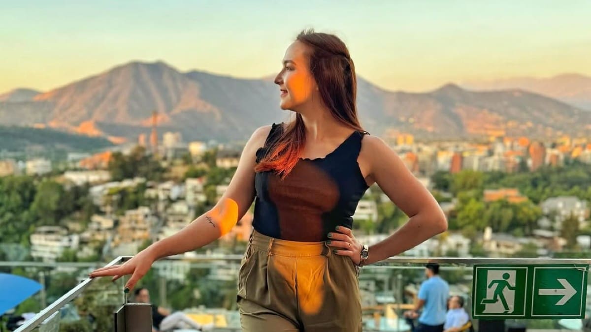 Anastasiia Velozo: la ucraniana que se vino a Chile por amor y que ganó la primera medalla del país en un Mundial de Karate