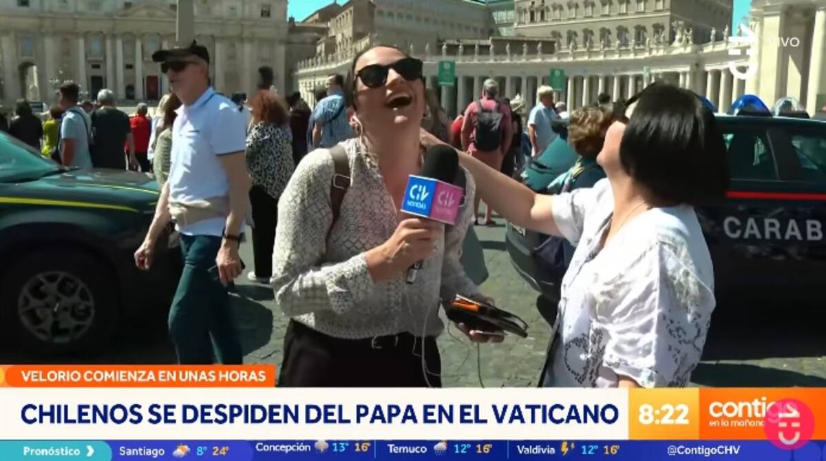 Este es el momento en el que una de sus seguidoras la encara. Créditos: Contigo en la Mañana.