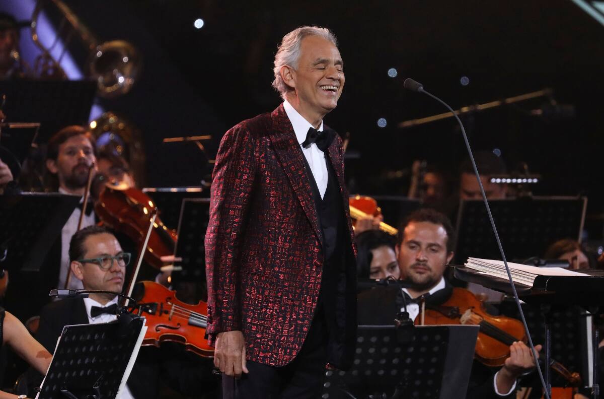 “Haciendo historia en el Festival de Viña”: Las reacciones que marcaron la presentación de Andrea Bocelli en la Quinta Vergara
