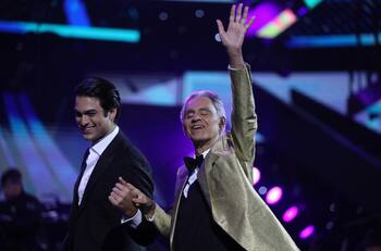 Cayeron las pifias en el Festival de Viña 2024 por no entregarle la Gaviota de Platino a Andrea Bocelli