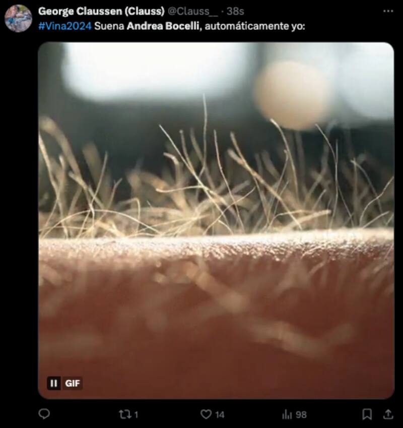 Una de las reacciones por la presentación de Andrea Bocelli.