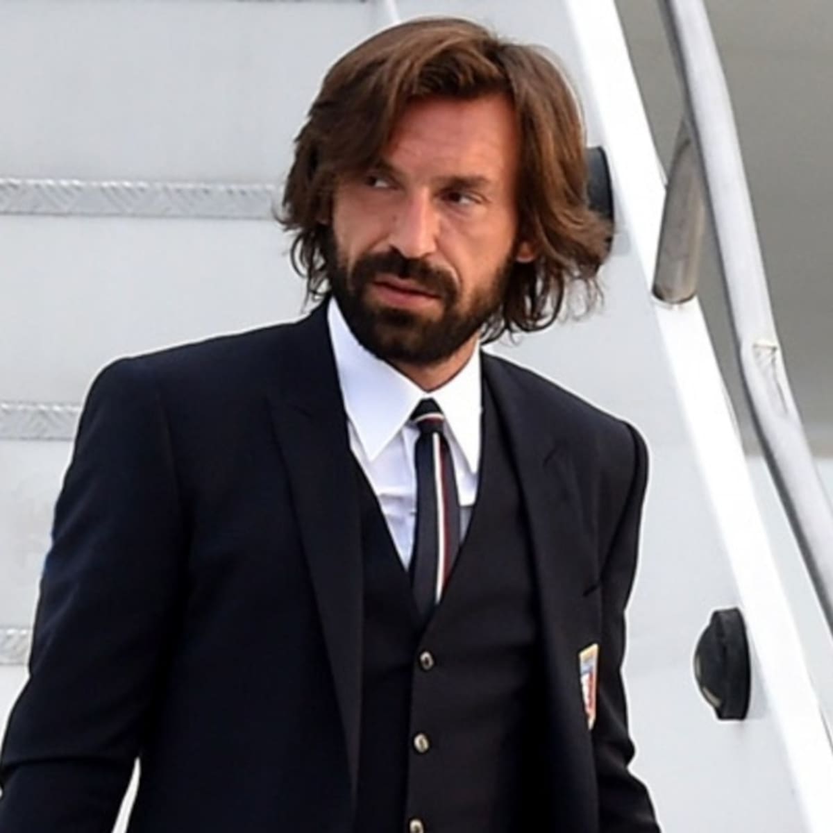 Andrea Pirlo asoma como la carta sorpresa para dirigir a Italia si fracasa el sueño de fichar a Pep Guardiola