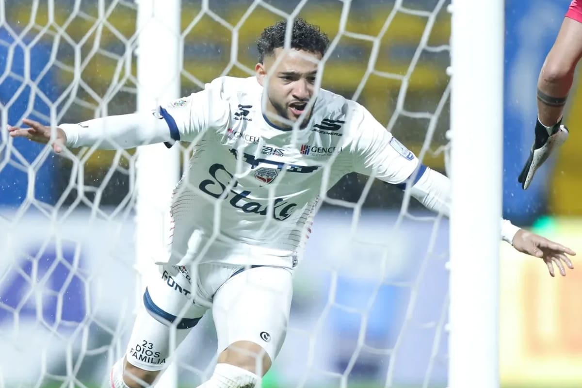 El jugador colombiano será refuerzo de Everton. Foto: Instagram Andrés Arroyo.