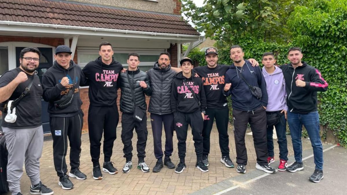 Andrés Campos llegó a Inglaterra con la ilusión de ganar el primer título mundial de boxeo masculino para Chile