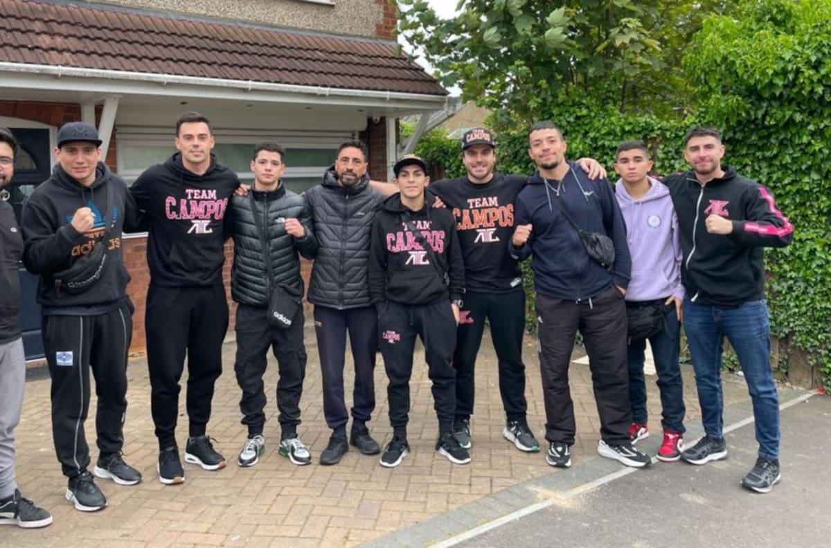 Andrés Campos llegó a Inglaterra con la ilusión de ganar el primer título mundial de boxeo masculino para Chile