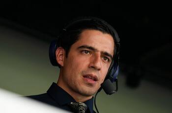 En plena transmisión: relator mexicano acusó censura por criticar a su selección