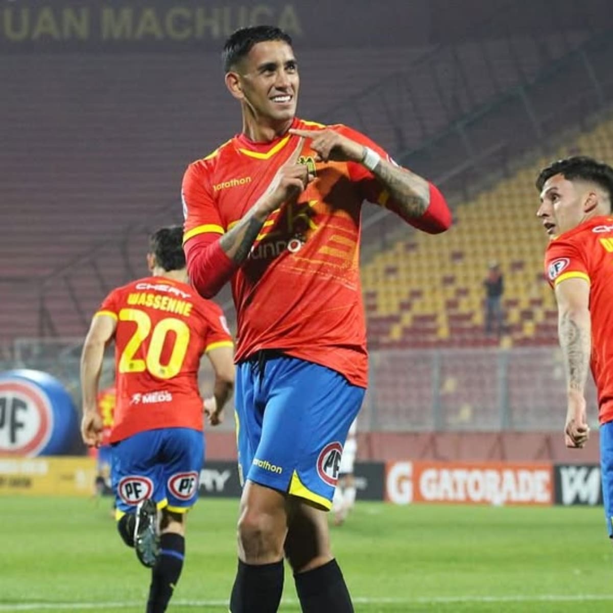 “Por lo grande que es”: Andrés Vilches apunta a devolver a Unión Española a Primera División