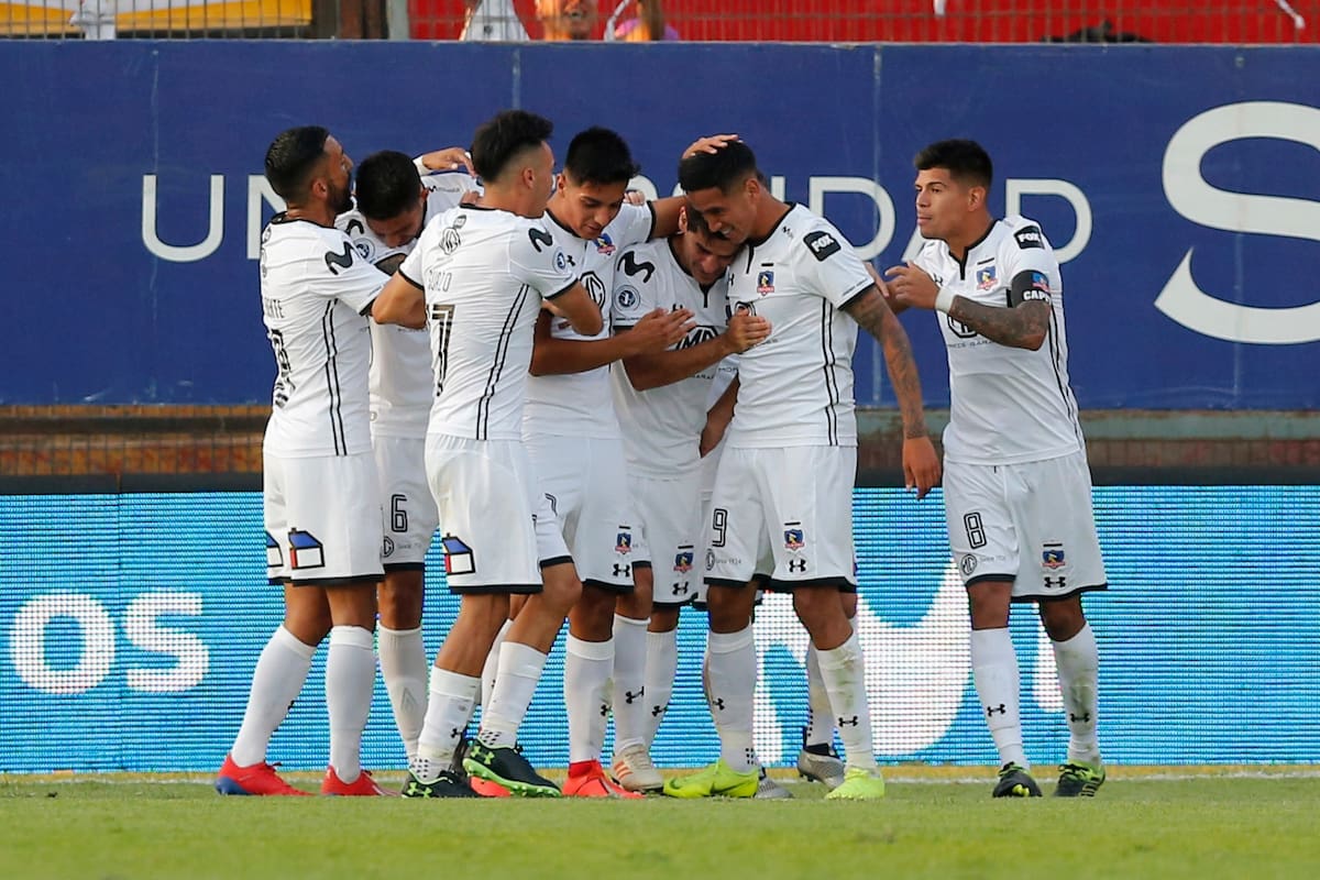 El delantero celebrando en Colo-Colo. Foto: ATON