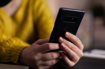 ¿Cómo eliminar de mi teléfono Android una cuenta de Gmail u Outlook?