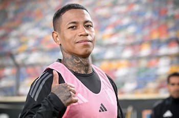 Un tapado albo: aseguran que Colo Colo está detrás de seleccionado peruano