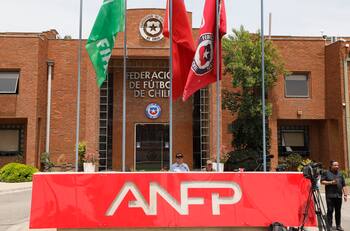 Gobierno cierra investigación a la ANFP por casas de apuestas y deja a estos tres clubes en la mira