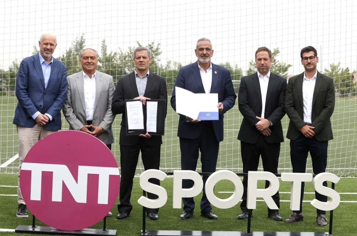 Columna de Juan Cristóbal Guarello: A palos entienden