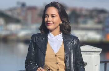 “Una decisión de mutuo acuerdo”: Ángeles Araya deja Canal 13 tras cuatro años en la estación