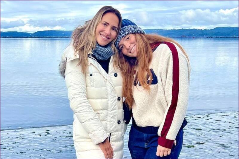 son madre e hija.