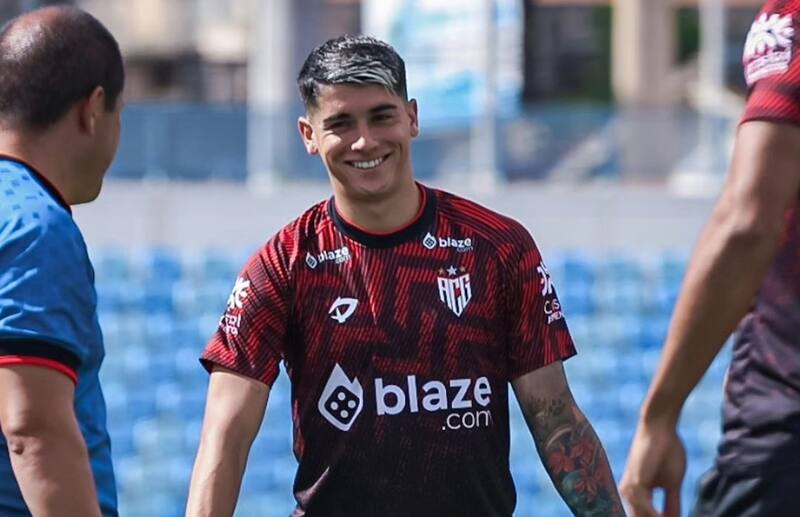 volvió a jugar en Brasil.