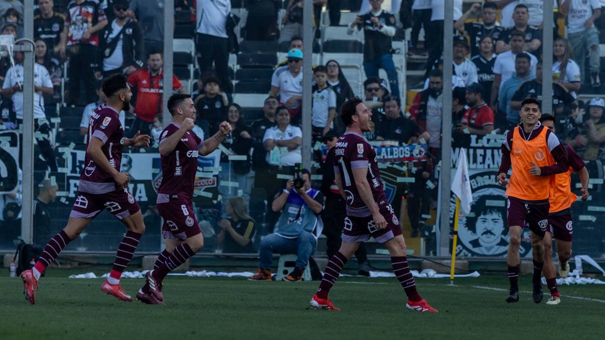 Lo gritó con todo: el gol de Ángelo Henríquez ante Colo Colo en el Monumental